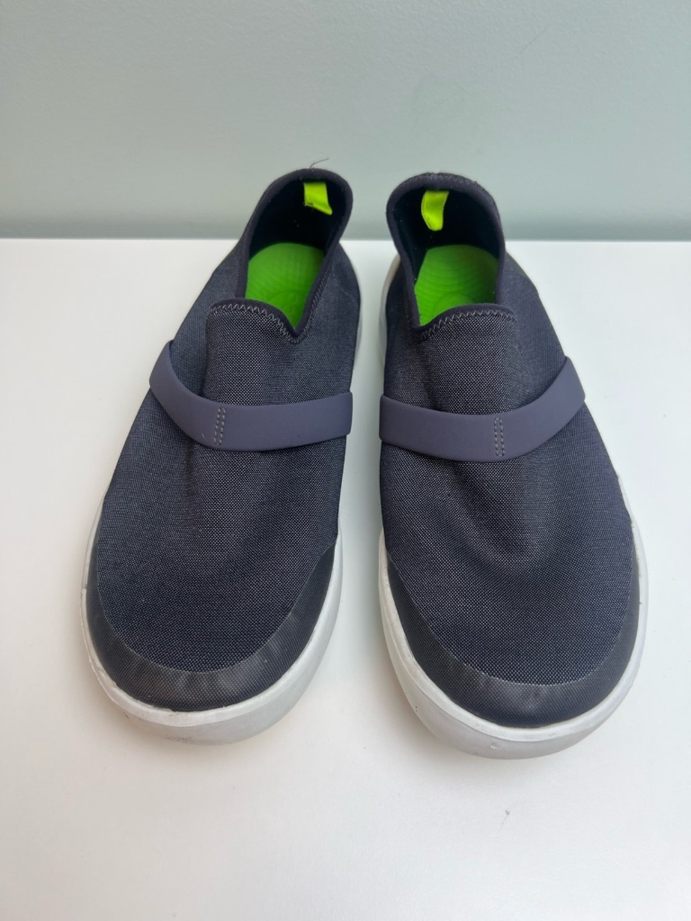 OOFOS OOmg Slip On Casual Sneakers Gray Womens Size 10 W Rubber Stretch Comfort - Picture 2 of 8